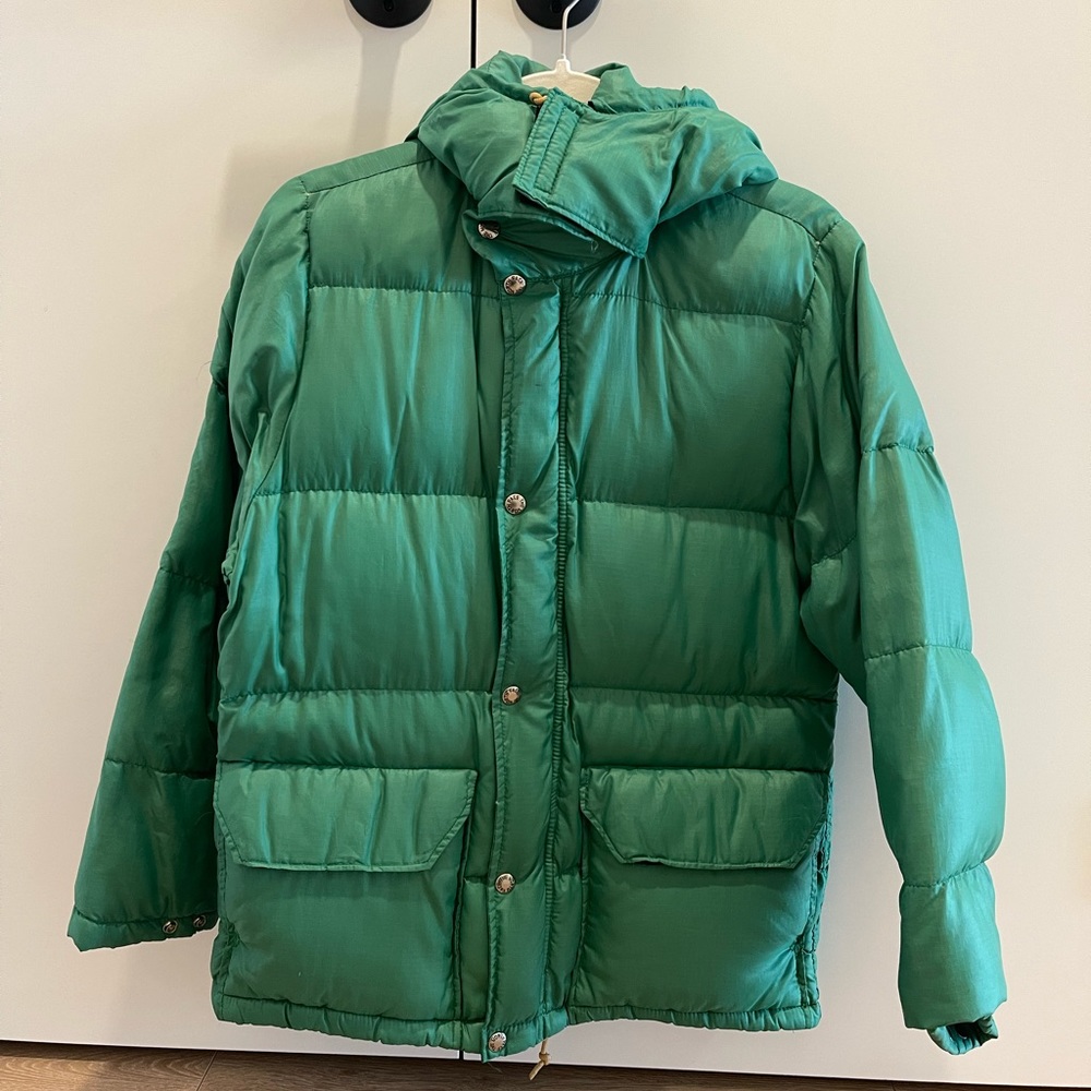 SOLD North Face Green Puffer
